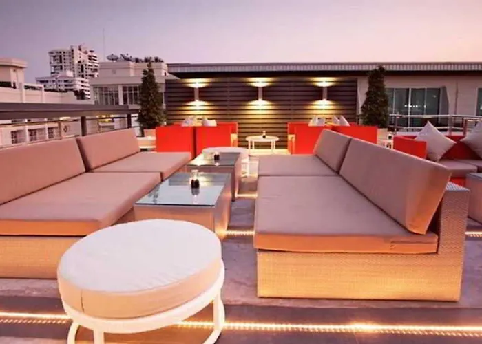 Solo, Sukhumvit 2, - Sha Extra Hotel 4*