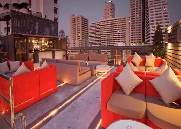 Hotel Solo, Sukhumvit 2, - Sha Extra 4*
