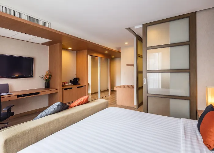 Solo, Sukhumvit 2, - Sha Extra 4* Bangkok