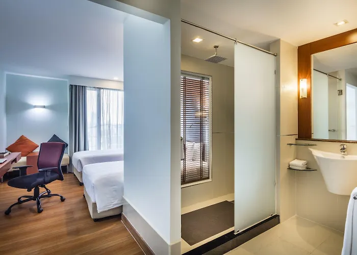 Solo, Sukhumvit 2, - Sha Extra Hotel Bangkok