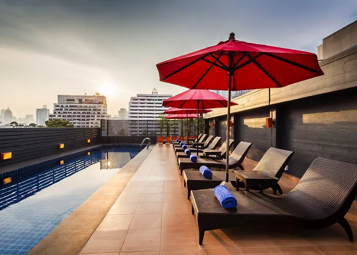 Solo, Sukhumvit 2, - Sha Extra Bangkok