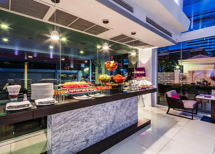 Solo, Sukhumvit 2, - Sha Extra