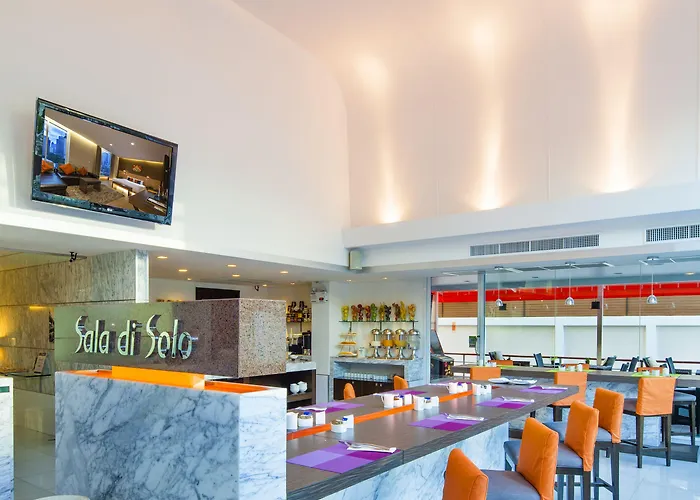 Solo, Sukhumvit 2, - Sha Extra Bangkok