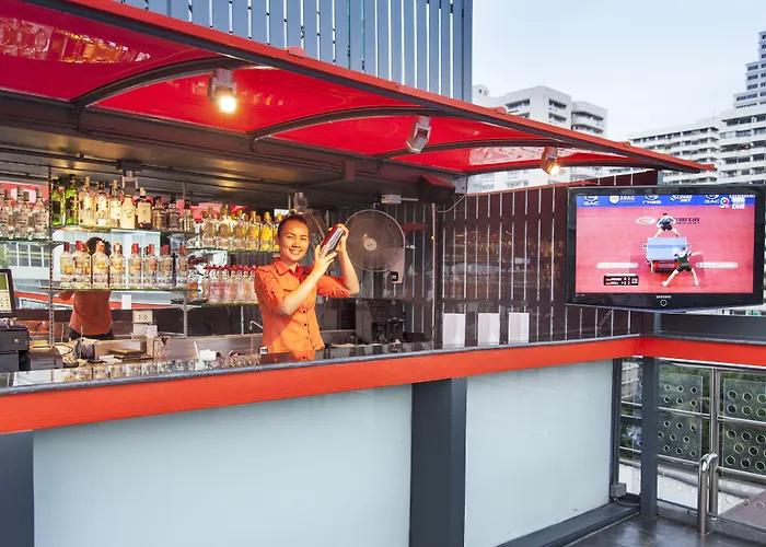 Solo, Sukhumvit 2, - Sha Extra 4*