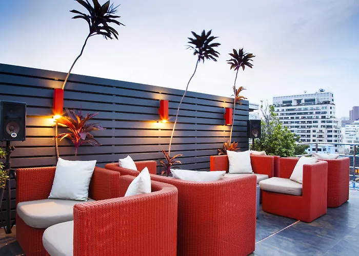 Solo, Sukhumvit 2, - Sha Extra Hotel 4*