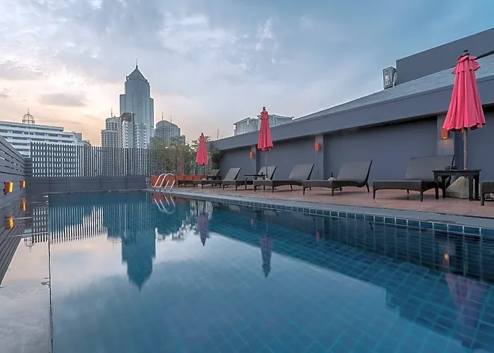 Hotel Solo, Sukhumvit 2, - Sha Extra Bangkok