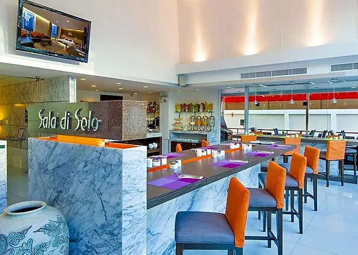 Solo, Sukhumvit 2, - Sha Extra Bangkok