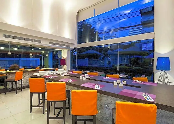 Solo, Sukhumvit 2, - Sha Extra