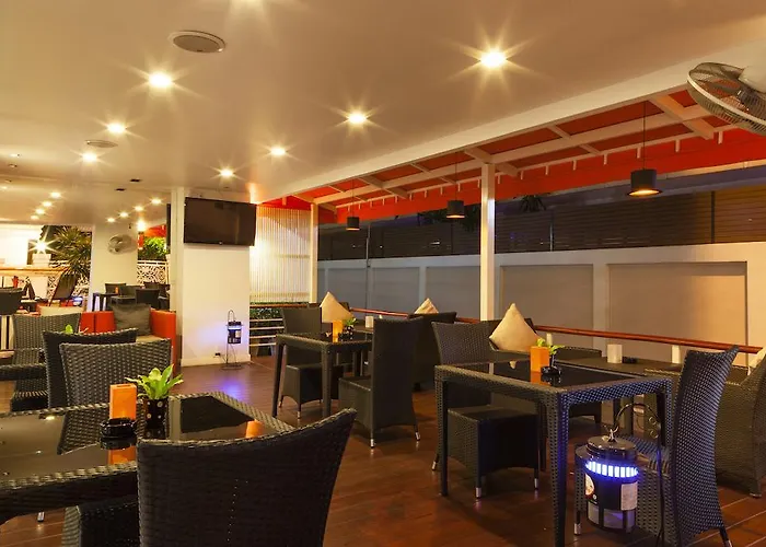 Hotel Solo, Sukhumvit 2, - Sha Extra 4*